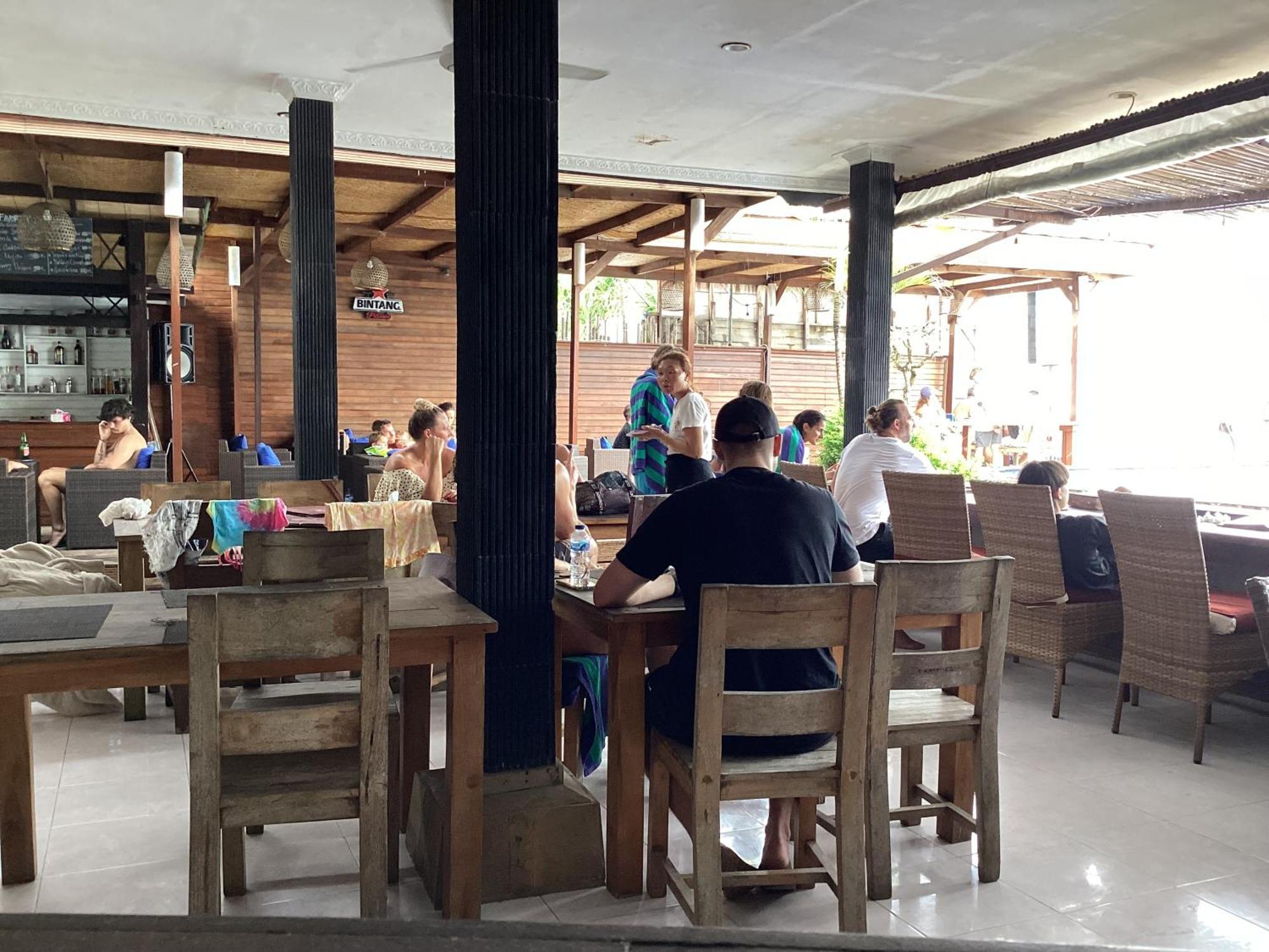 Linda Beach Hotel Nusa Lembongan Exterior foto