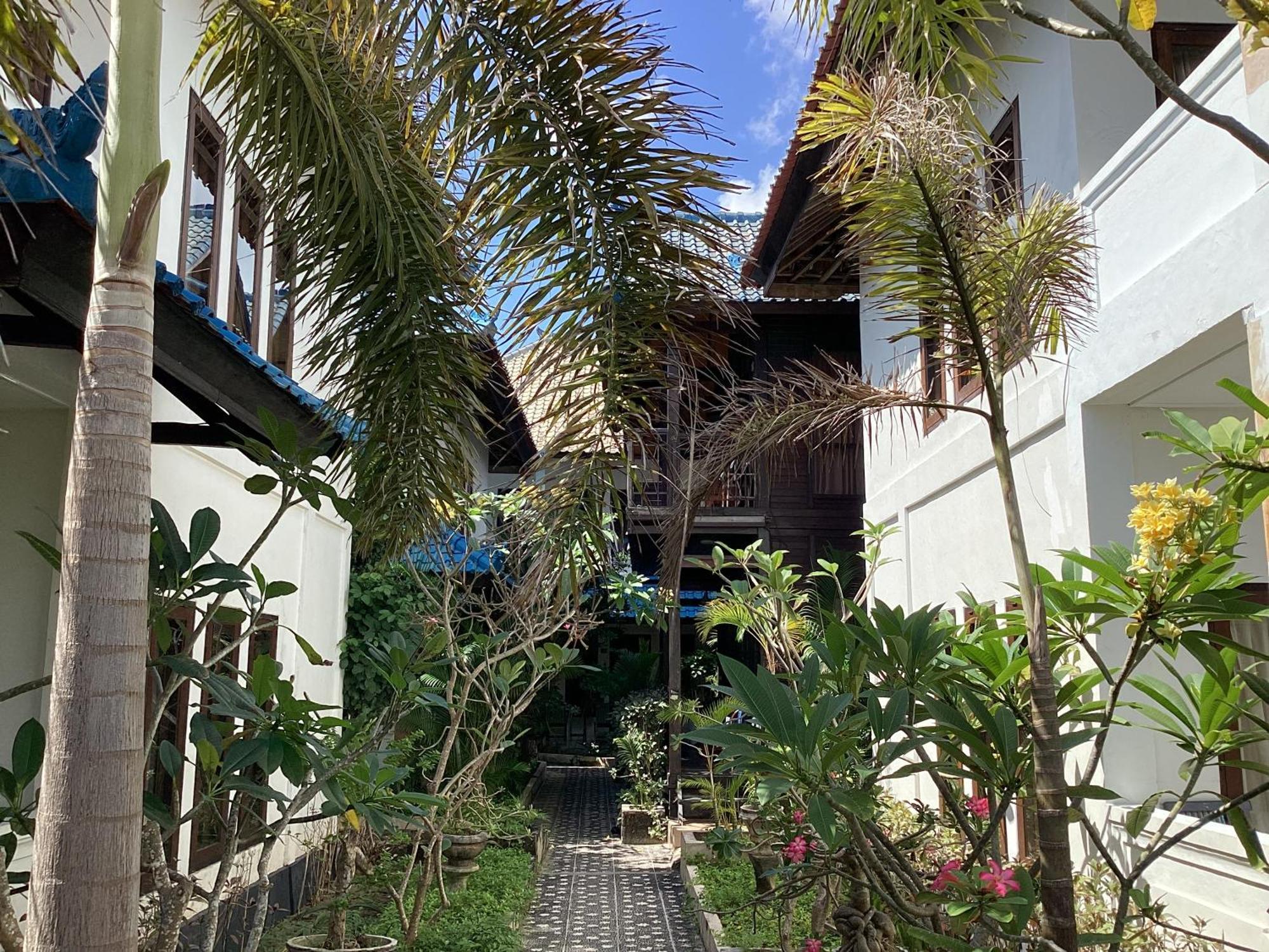 Linda Beach Hotel Nusa Lembongan Exterior foto