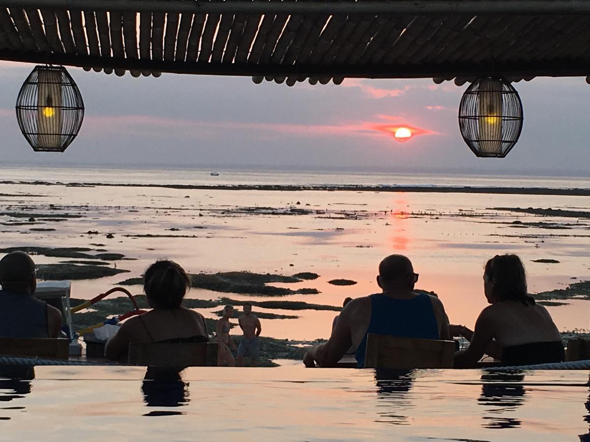 Linda Beach Hotel Nusa Lembongan Exterior foto